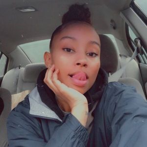 Meet your Posher, Summer